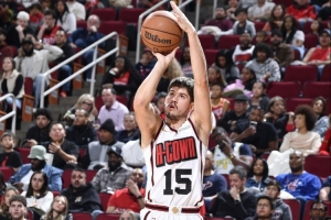 得分爆炸力NBA仅4人在10分钟内砍15+分&amp;进5+三分 谢泼德在列